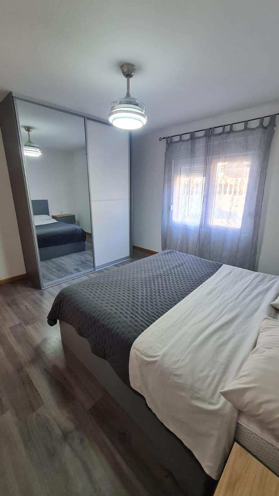 Apartmani Sandra Kaštela Exterior foto